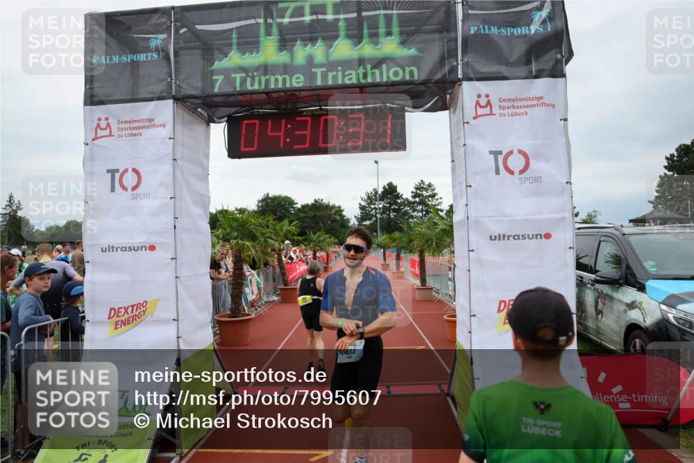 15.06.2025 - 7 Türme Triathlon Michael Strokosch http://msf.ph/oto/7995607 15.06.2025 14:30:31 Ziel 464, 785, 843 meine-sportfotos.de