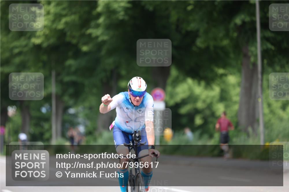 15.06.2025 - 7 Türme Triathlon Yannick Fuchs http://msf.ph/oto/7995617 15.06.2025 13:10:53 Radfahren 403, 472, 486, 529, 650, 675 meine-sportfotos.de