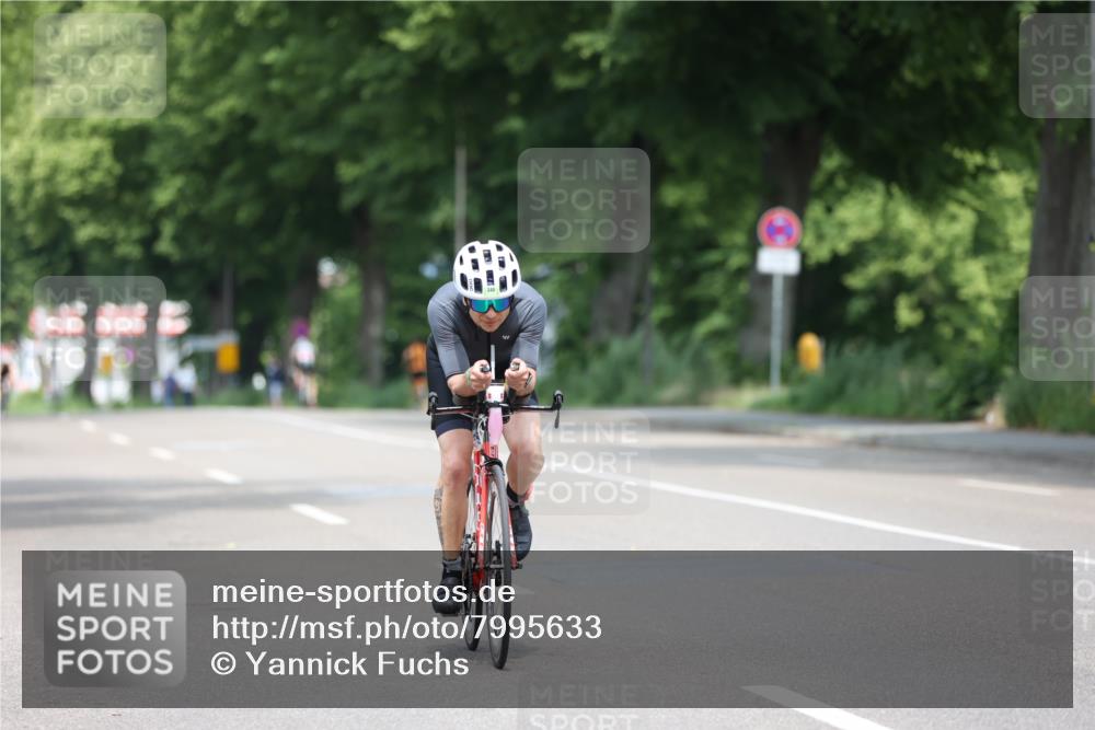 15.06.2025 - 7 Türme Triathlon Yannick Fuchs http://msf.ph/oto/7995633 15.06.2025 12:14:20 Radfahren 240, 455 meine-sportfotos.de