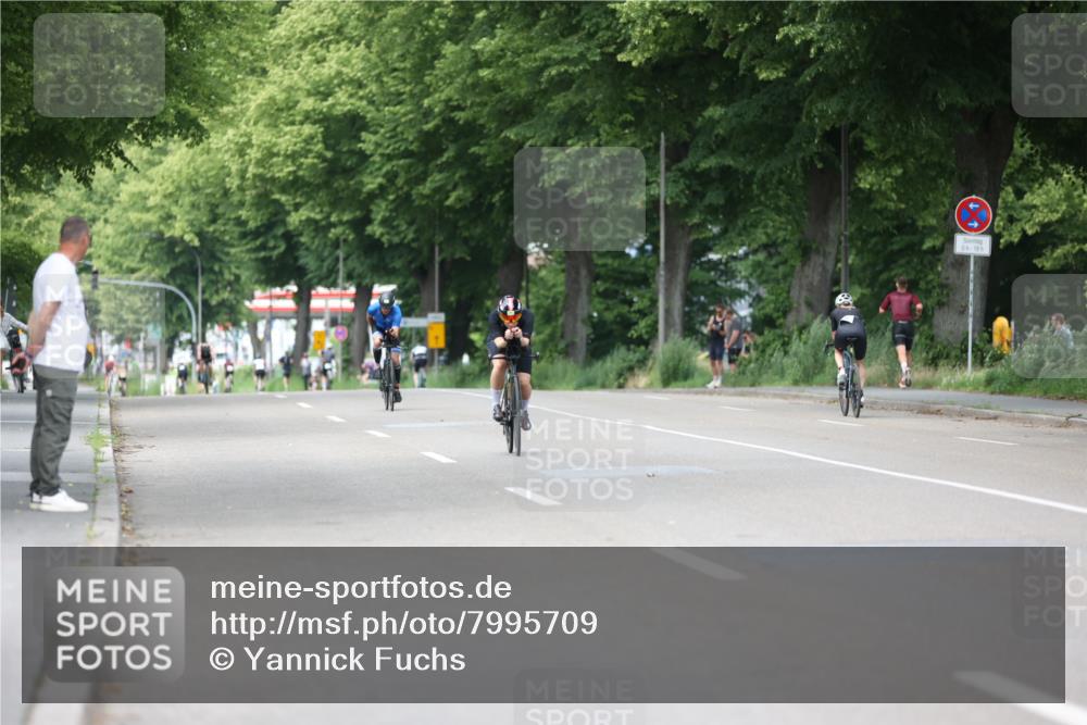 15.06.2025 - 7 Türme Triathlon Yannick Fuchs http://msf.ph/oto/7995709 15.06.2025 13:10:59 Radfahren 403, 561, 1197 meine-sportfotos.de