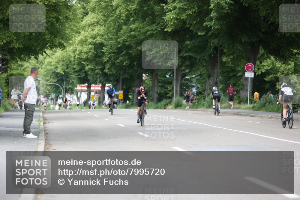 15.06.2025 - 7 Türme Triathlon Yannick Fuchs http://msf.ph/oto/7995720 15.06.2025 13:10:59 Radfahren 403, 561, 1197 meine-sportfotos.de