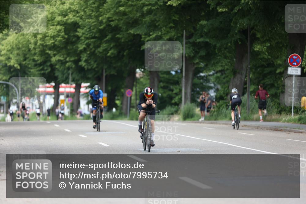 15.06.2025 - 7 Türme Triathlon Yannick Fuchs http://msf.ph/oto/7995734 15.06.2025 13:10:59 Radfahren 403, 561, 1197 meine-sportfotos.de