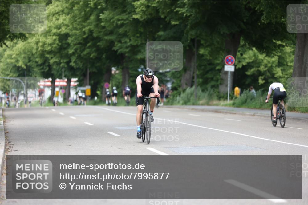15.06.2025 - 7 Türme Triathlon Yannick Fuchs http://msf.ph/oto/7995877 15.06.2025 13:11:09 Radfahren 607, 757, 947, 984 meine-sportfotos.de
