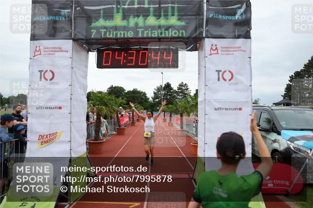 15.06.2025 - 7 Türme Triathlon Michael Strokosch http://msf.ph/oto/7995878 15.06.2025 14:30:44 Ziel 965 meine-sportfotos.de