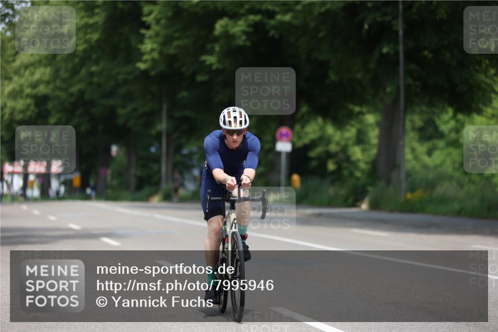 15.06.2025 - 7 Türme Triathlon Yannick Fuchs http://msf.ph/oto/7995946 15.06.2025 12:15:03 Radfahren 374, 611 meine-sportfotos.de