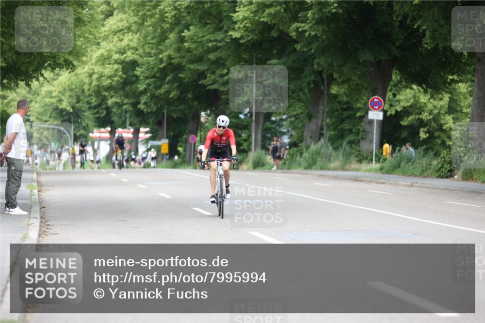 15.06.2025 - 7 Türme Triathlon Yannick Fuchs http://msf.ph/oto/7995994 15.06.2025 13:11:17 Radfahren 243, 607, 947, 973 meine-sportfotos.de