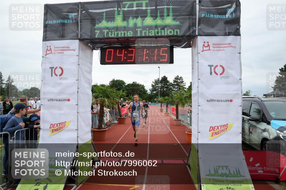 15.06.2025 - 7 Türme Triathlon Michael Strokosch http://msf.ph/oto/7996062 15.06.2025 14:31:15 Ziel 384, 568 meine-sportfotos.de