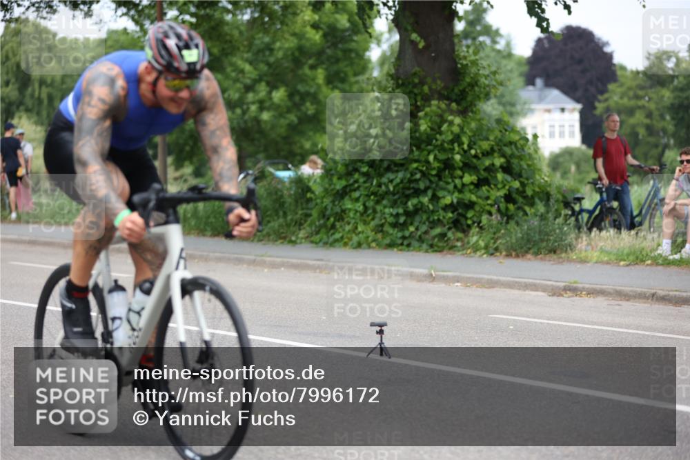 15.06.2025 - 7 Türme Triathlon Yannick Fuchs http://msf.ph/oto/7996172 15.06.2025 13:11:23 Radfahren 973 meine-sportfotos.de