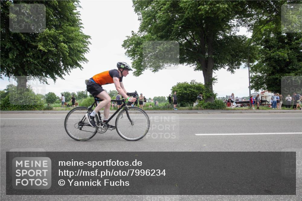 15.06.2025 - 7 Türme Triathlon Yannick Fuchs http://msf.ph/oto/7996234 15.06.2025 13:46:14 Radfahren 721, 790, 906, 997, 1042, 1129 meine-sportfotos.de
