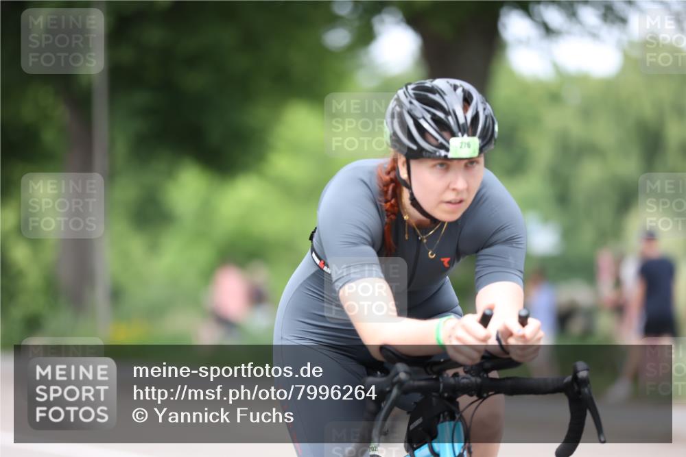 15.06.2025 - 7 Türme Triathlon Yannick Fuchs http://msf.ph/oto/7996264 15.06.2025 13:11:26 Radfahren 304, 307 meine-sportfotos.de