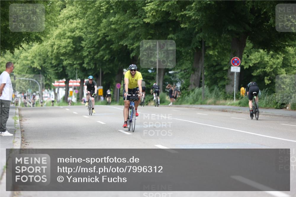 15.06.2025 - 7 Türme Triathlon Yannick Fuchs http://msf.ph/oto/7996312 15.06.2025 13:11:28 Radfahren 304, 307 meine-sportfotos.de