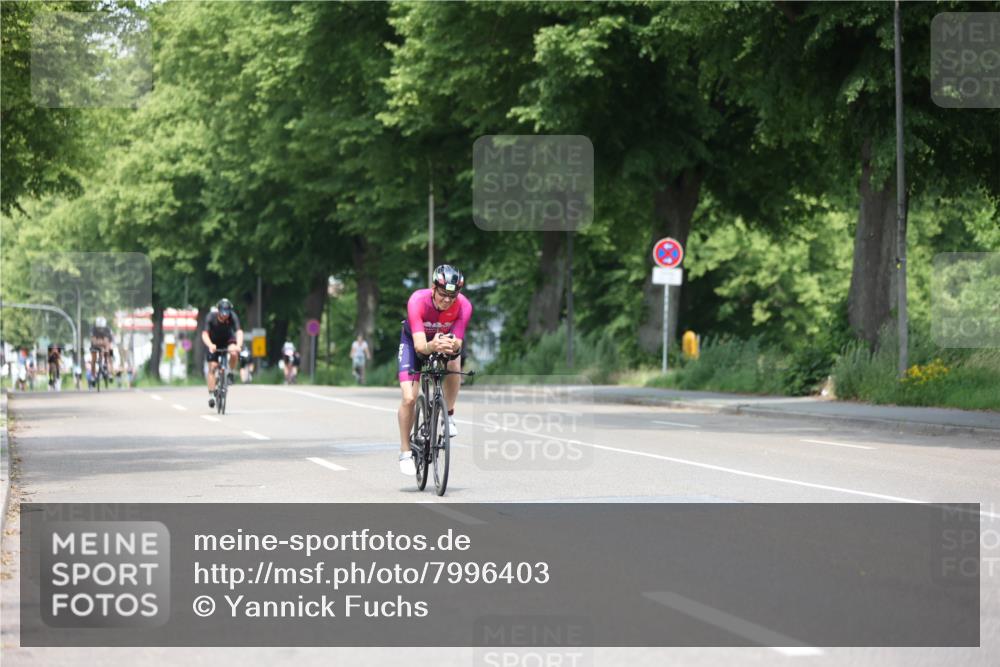 15.06.2025 - 7 Türme Triathlon Yannick Fuchs http://msf.ph/oto/7996403 15.06.2025 12:16:13 Radfahren 256 meine-sportfotos.de
