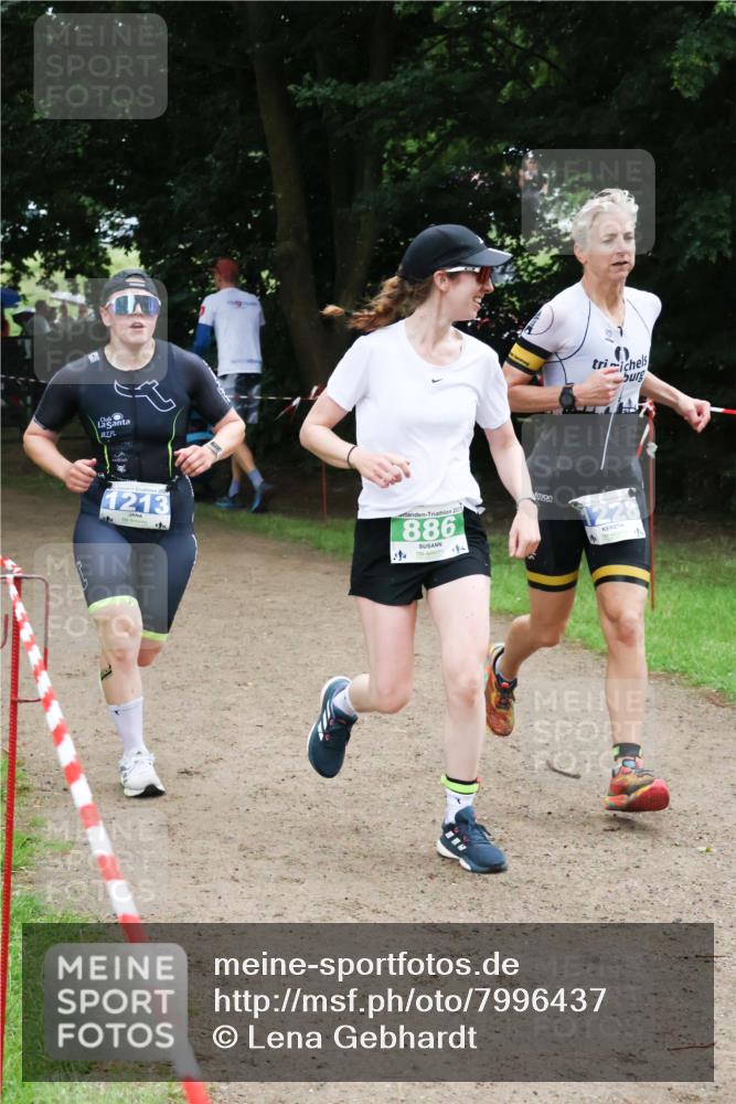 21.06.2025 - 27. Vierlanden-Triathlon Lena Gebhardt http://msf.ph/oto/7996437 15.06.2025 13:53:13 Laufen 1213, 886 meine-sportfotos.de