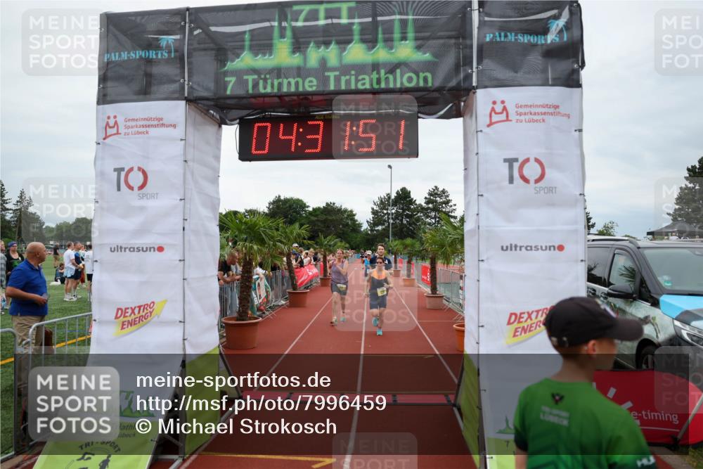 15.06.2025 - 7 Türme Triathlon Michael Strokosch http://msf.ph/oto/7996459 15.06.2025 14:31:51 Ziel 447, 800, 1140 meine-sportfotos.de