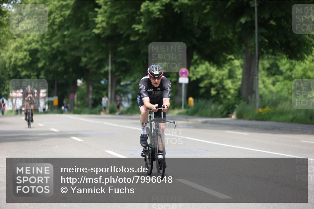 15.06.2025 - 7 Türme Triathlon Yannick Fuchs http://msf.ph/oto/7996648 15.06.2025 12:16:19 Radfahren 256, 332 meine-sportfotos.de