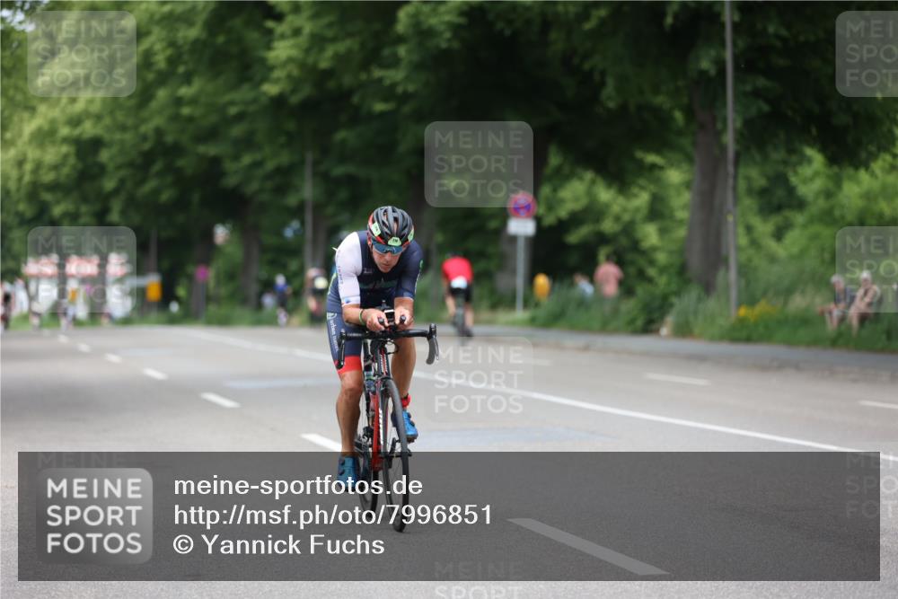 15.06.2025 - 7 Türme Triathlon Yannick Fuchs http://msf.ph/oto/7996851 15.06.2025 13:12:08 Radfahren 228, 555 meine-sportfotos.de