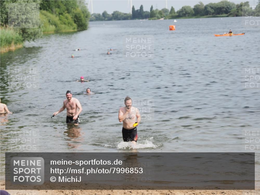 21.06.2025 - 27. Vierlanden-Triathlon MichiJ http://msf.ph/oto/7996853 15.06.2026 09:58:04 Schwimmen 289, 347 meine-sportfotos.de