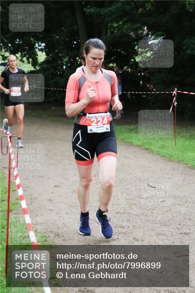 21.06.2025 - 27. Vierlanden-Triathlon Lena Gebhardt http://msf.ph/oto/7996899 15.06.2025 13:53:44 Laufen 203, 20, 224 meine-sportfotos.de