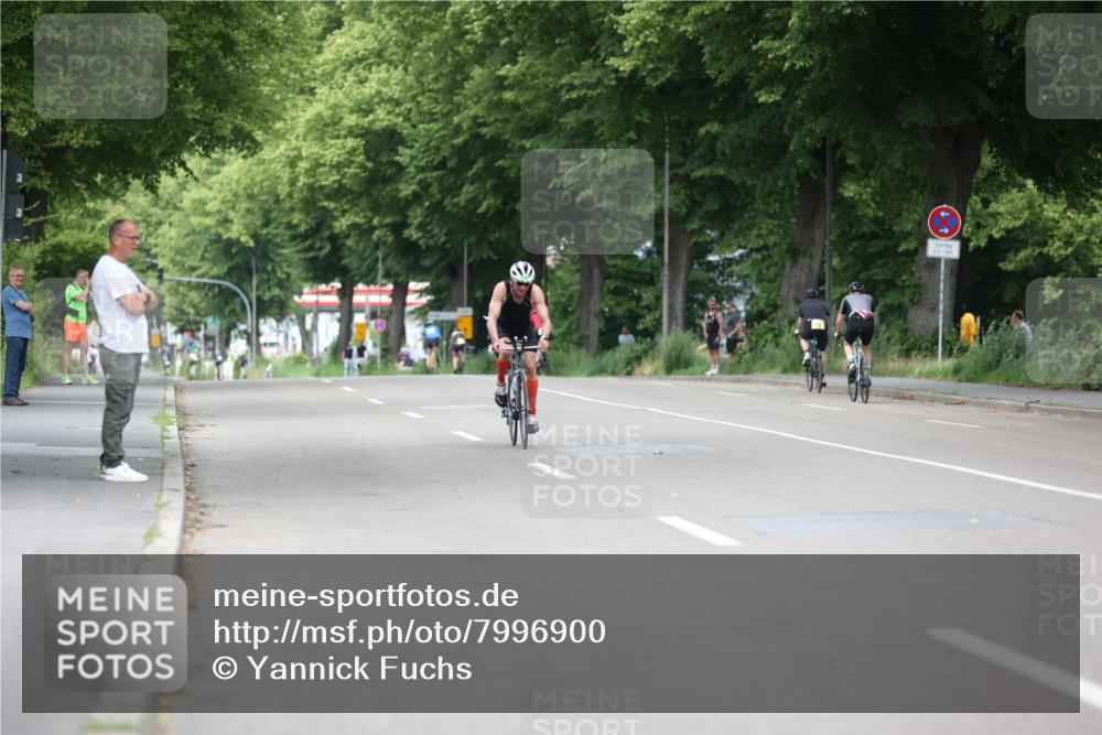 15.06.2025 - 7 Türme Triathlon Yannick Fuchs http://msf.ph/oto/7996900 15.06.2025 13:12:16 Radfahren 359, 555, 593, 1178 meine-sportfotos.de