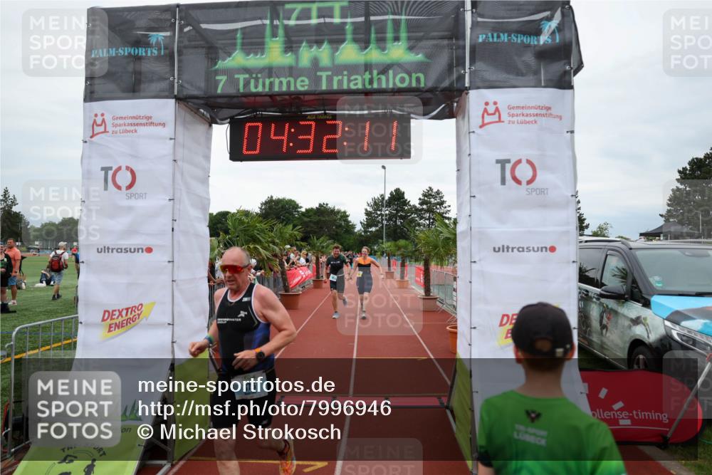 15.06.2025 - 7 Türme Triathlon Michael Strokosch http://msf.ph/oto/7996946 15.06.2025 14:32:10 Ziel 376, 492, 914, 967 meine-sportfotos.de