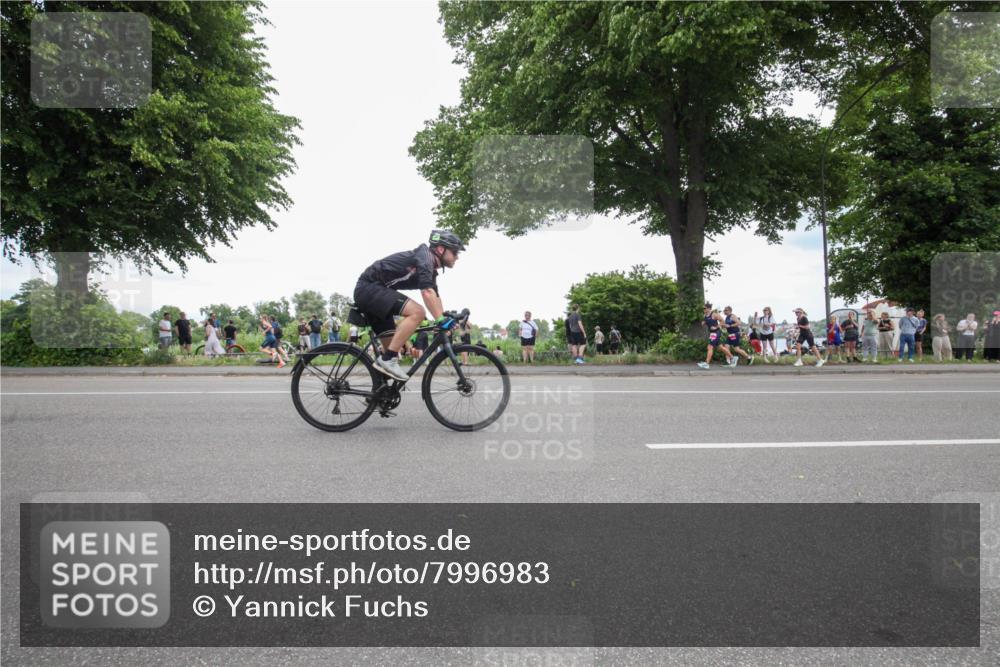 15.06.2025 - 7 Türme Triathlon Yannick Fuchs http://msf.ph/oto/7996983 15.06.2025 13:48:43 Radfahren 368, 810, 1013 meine-sportfotos.de
