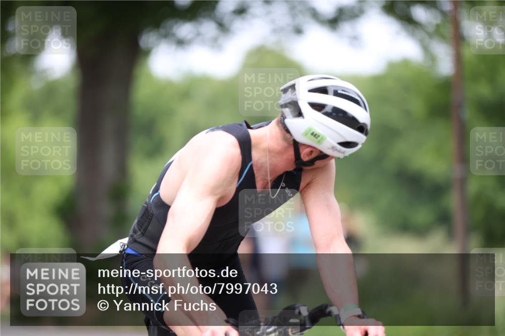 15.06.2025 - 7 Türme Triathlon Yannick Fuchs http://msf.ph/oto/7997043 15.06.2025 13:12:18 Radfahren 359, 555, 593, 1178 meine-sportfotos.de