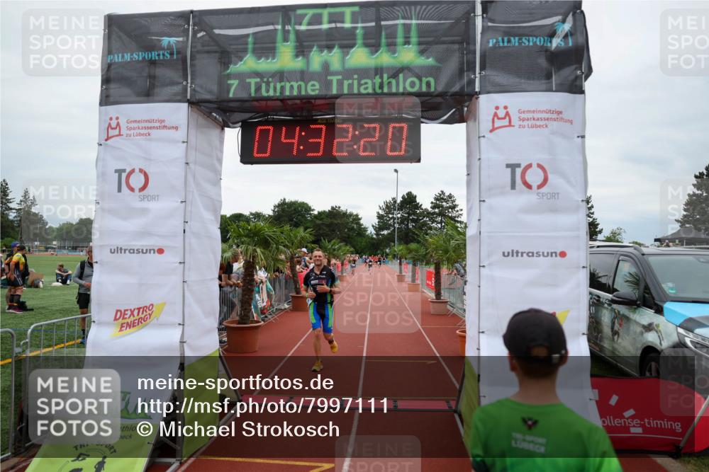 15.06.2025 - 7 Türme Triathlon Michael Strokosch http://msf.ph/oto/7997111 15.06.2025 14:32:19 Ziel 492, 500, 567, 914 meine-sportfotos.de