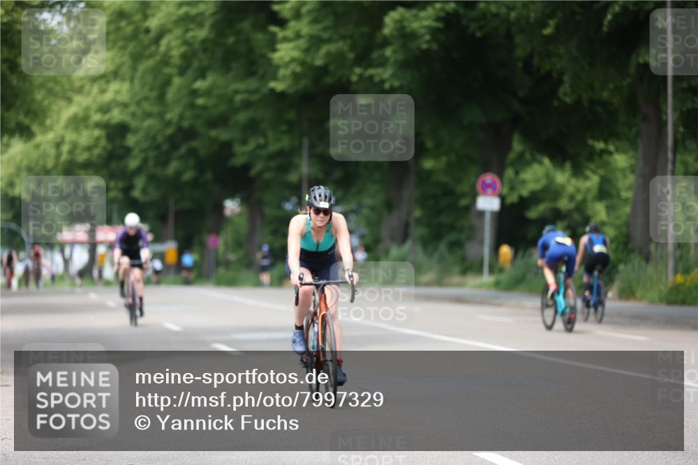 15.06.2025 - 7 Türme Triathlon Yannick Fuchs http://msf.ph/oto/7997329 15.06.2025 13:12:42 Radfahren 363, 581, 660, 751, 1129, 1137, 1138 meine-sportfotos.de