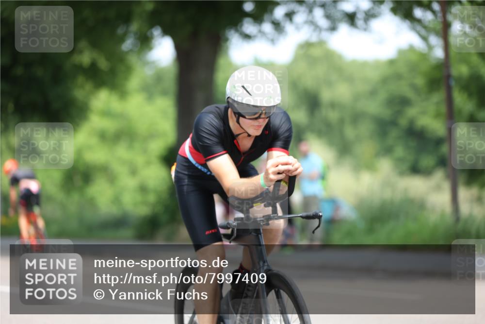 15.06.2025 - 7 Türme Triathlon Yannick Fuchs http://msf.ph/oto/7997409 15.06.2025 12:18:13 Radfahren 208, 225, 235, 328, 539, 543 meine-sportfotos.de