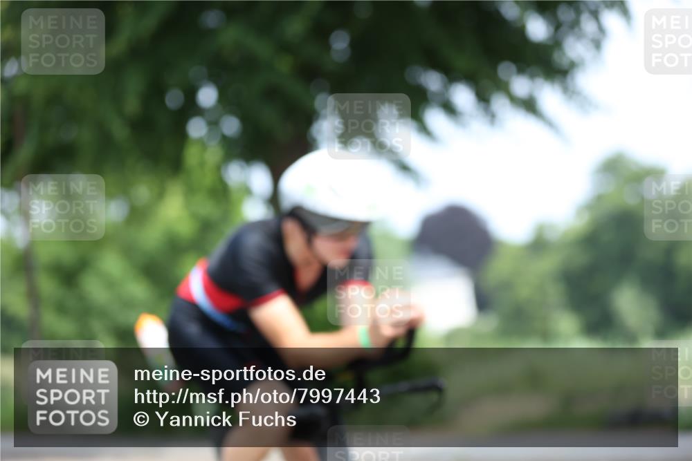 15.06.2025 - 7 Türme Triathlon Yannick Fuchs http://msf.ph/oto/7997443 15.06.2025 12:18:13 Radfahren 208, 225, 235, 328, 539, 543 meine-sportfotos.de