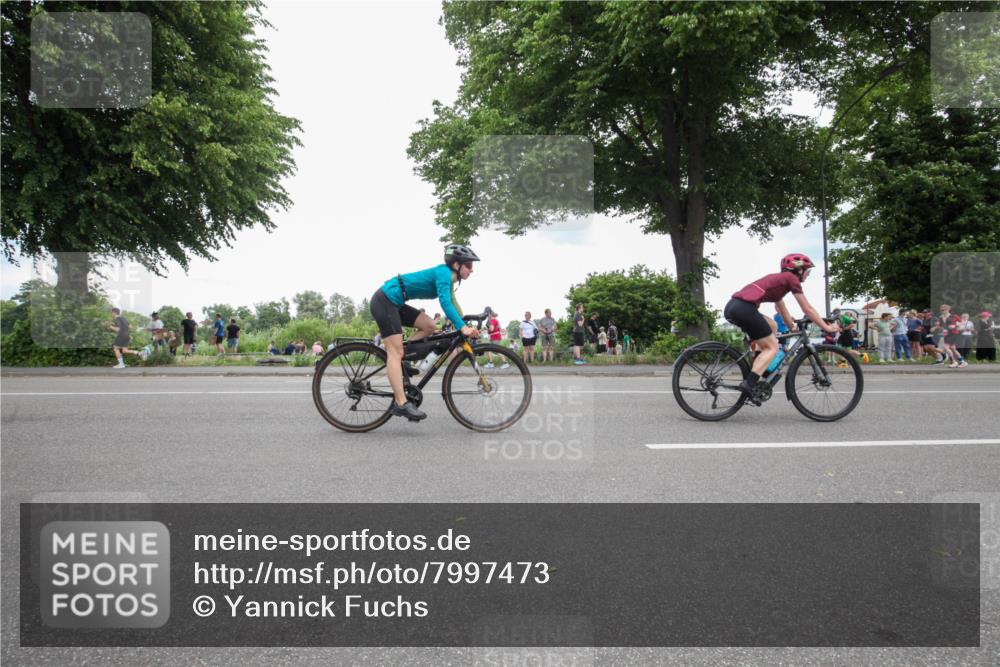 15.06.2025 - 7 Türme Triathlon Yannick Fuchs http://msf.ph/oto/7997473 15.06.2025 13:50:27 Radfahren 822, 839, 850, 866 meine-sportfotos.de