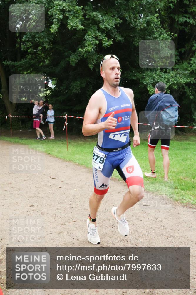 21.06.2025 - 27. Vierlanden-Triathlon Lena Gebhardt http://msf.ph/oto/7997633 15.06.2025 13:55:26 Laufen 202, 279, 4 meine-sportfotos.de