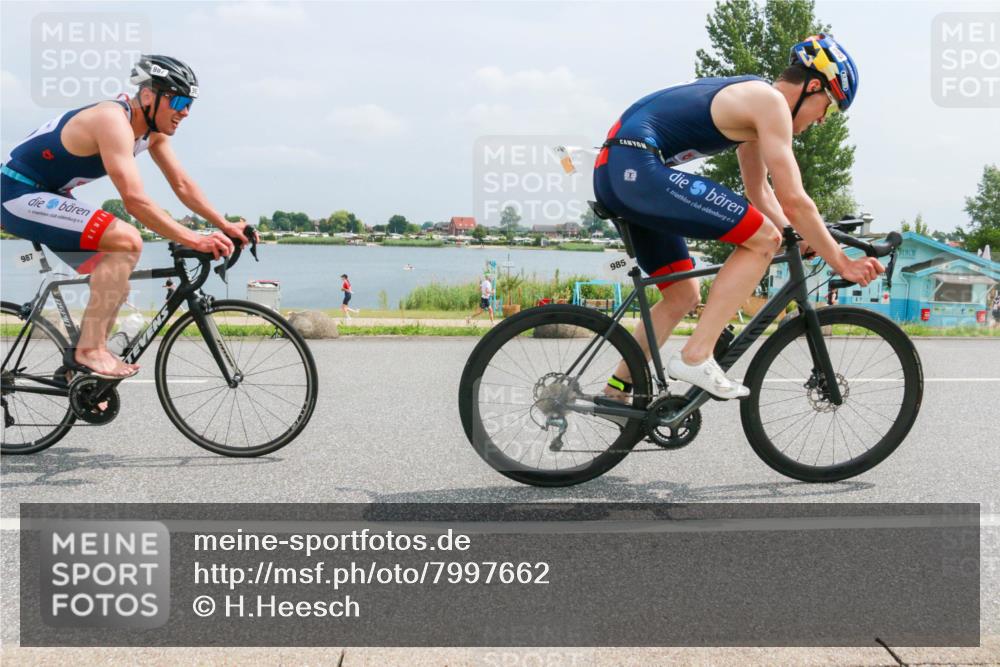 21.06.2025 - 27. Vierlanden-Triathlon H.Heesch http://msf.ph/oto/7997662 15.06.2025 12:26:47 Radfahren 984, 985, 986, 987, 988 meine-sportfotos.de