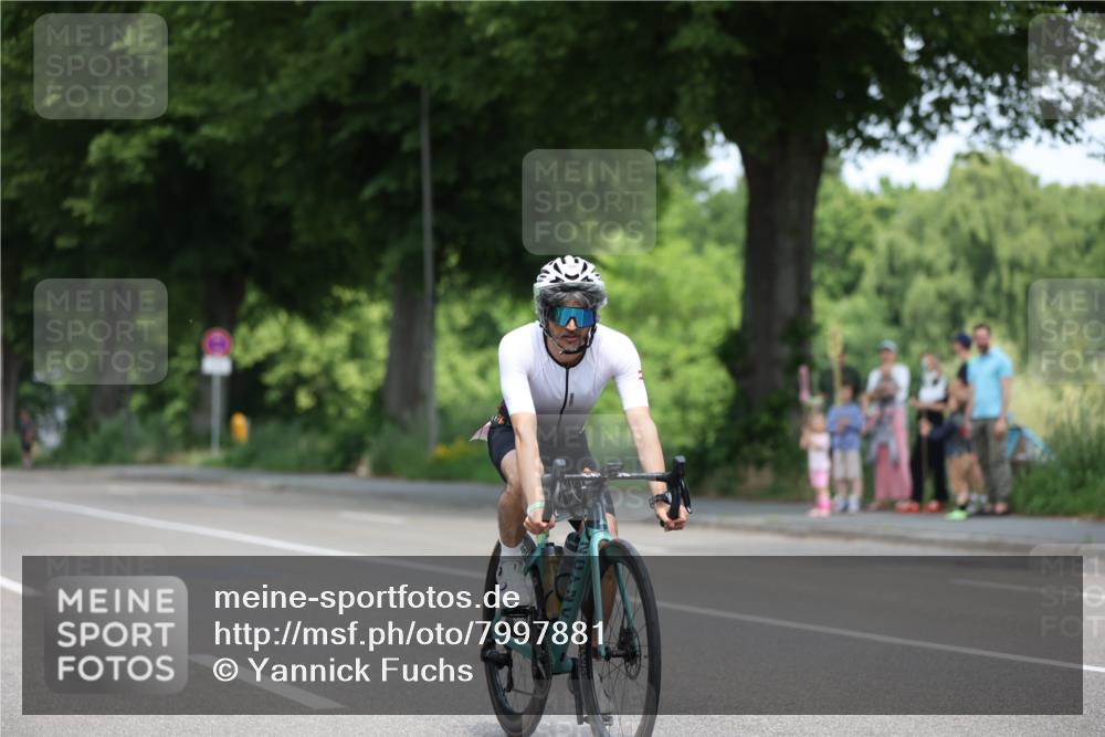 15.06.2025 - 7 Türme Triathlon Yannick Fuchs http://msf.ph/oto/7997881 15.06.2025 12:19:04 Radfahren 237 meine-sportfotos.de