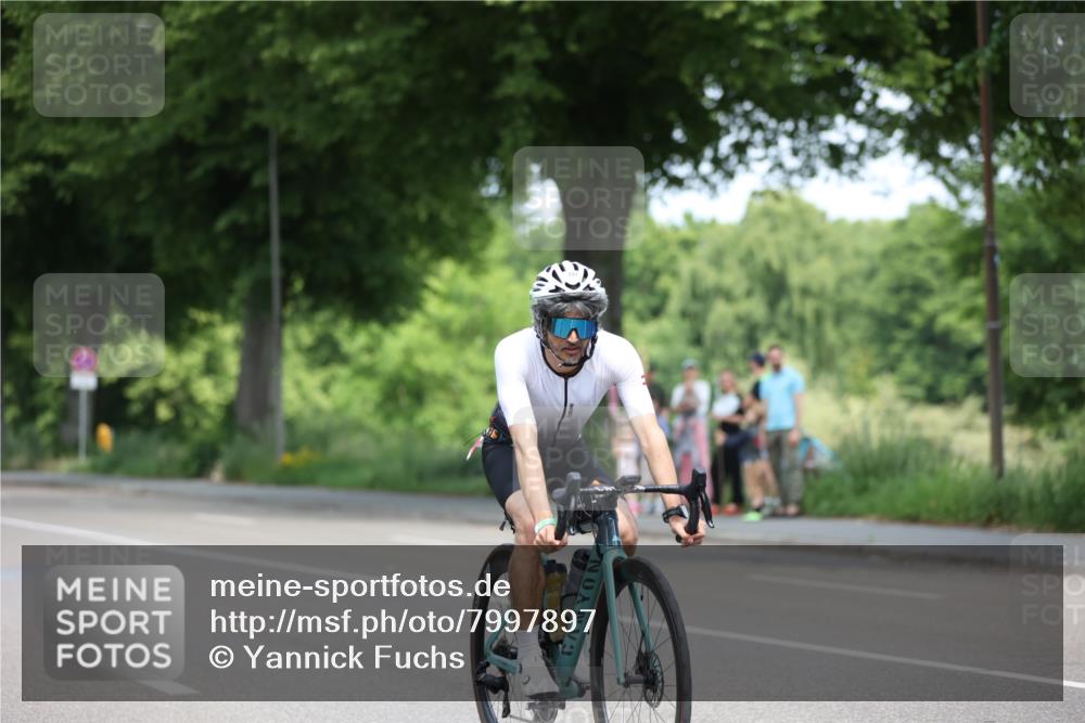 15.06.2025 - 7 Türme Triathlon Yannick Fuchs http://msf.ph/oto/7997897 15.06.2025 12:19:04 Radfahren 237 meine-sportfotos.de