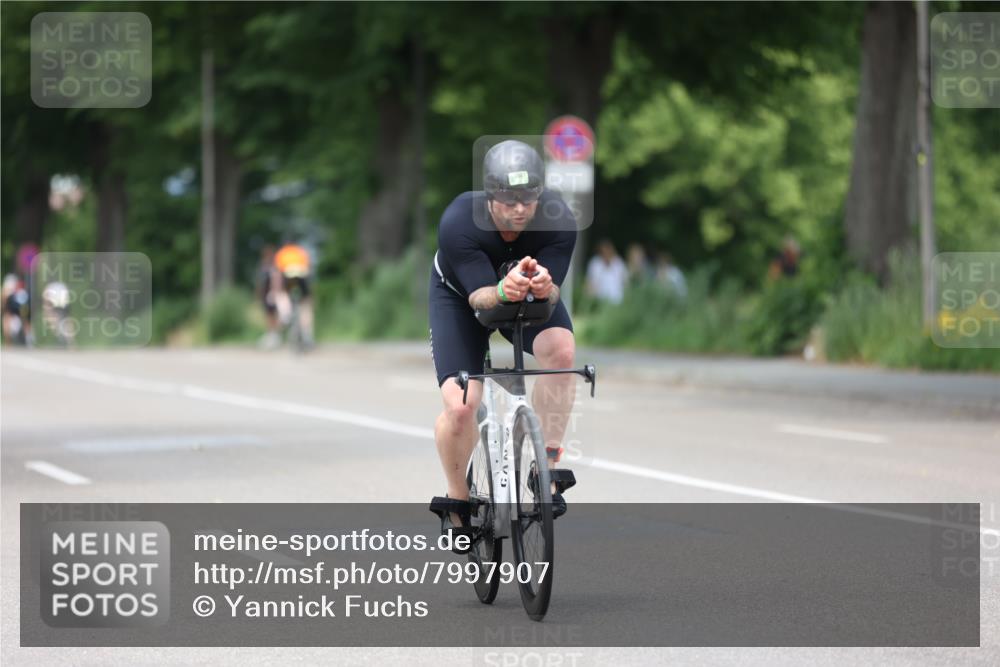 15.06.2025 - 7 Türme Triathlon Yannick Fuchs http://msf.ph/oto/7997907 15.06.2025 13:12:56 Radfahren 212, 520, 630, 948 meine-sportfotos.de