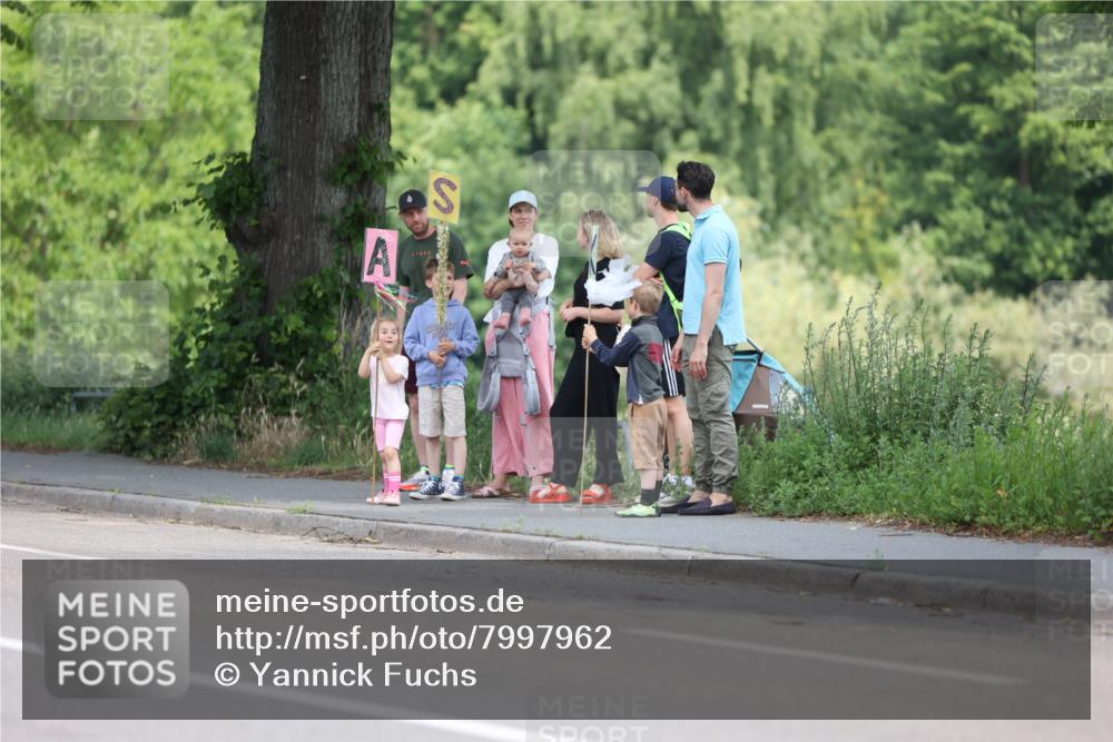 15.06.2025 - 7 Türme Triathlon Yannick Fuchs http://msf.ph/oto/7997962 15.06.2025 12:19:07 Radfahren 232, 237, 655 meine-sportfotos.de