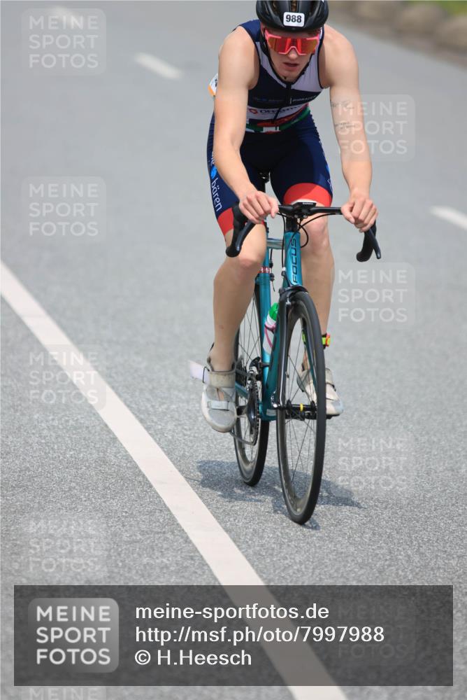 21.06.2025 - 27. Vierlanden-Triathlon H.Heesch http://msf.ph/oto/7997988 15.06.2025 12:26:45 Radfahren 860, 984, 985, 986, 987, 988 meine-sportfotos.de
