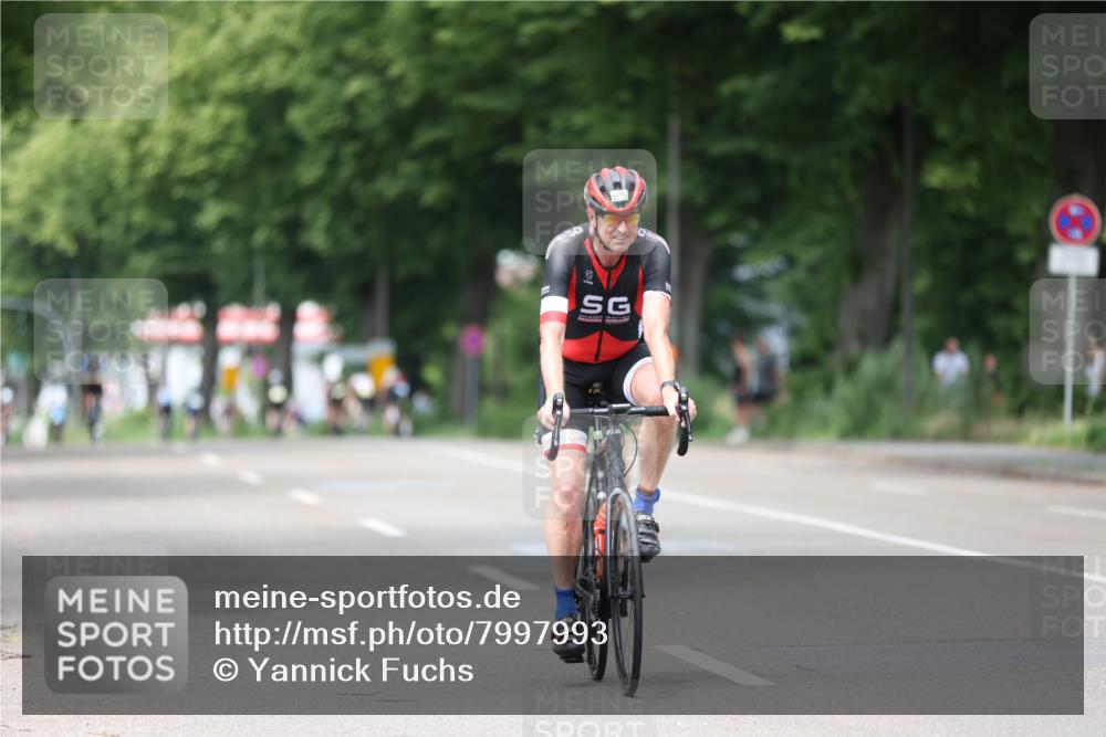 15.06.2025 - 7 Türme Triathlon Yannick Fuchs http://msf.ph/oto/7997993 15.06.2025 13:12:57 Radfahren 212, 520, 630, 948 meine-sportfotos.de