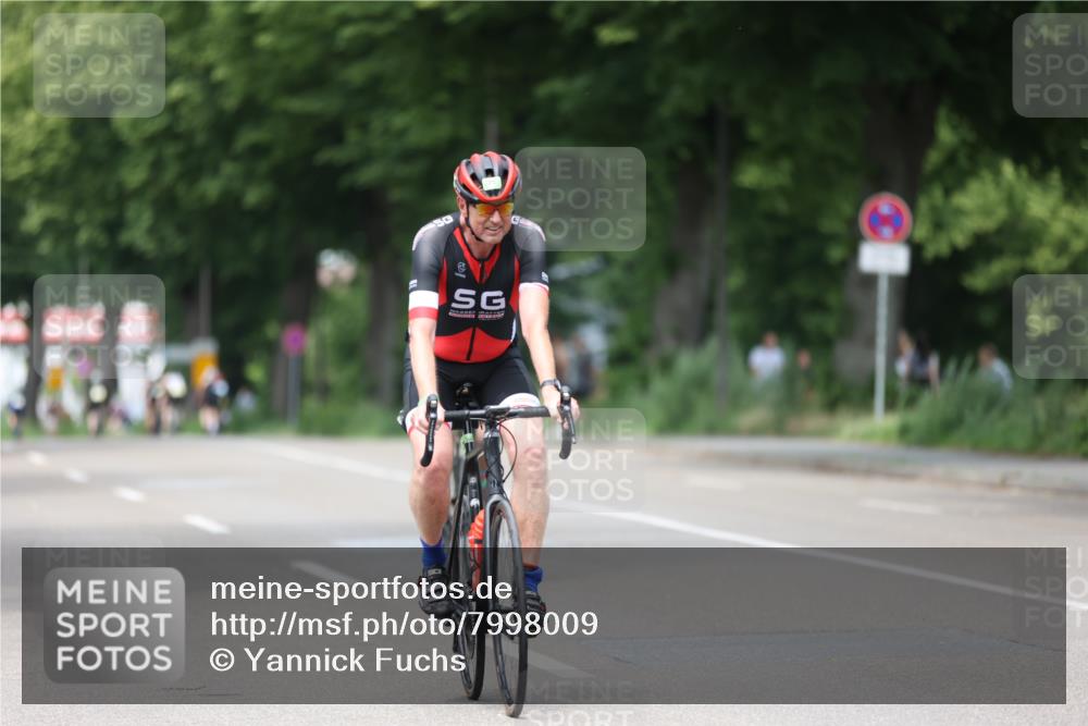 15.06.2025 - 7 Türme Triathlon Yannick Fuchs http://msf.ph/oto/7998009 15.06.2025 13:12:57 Radfahren 212, 520, 630, 948 meine-sportfotos.de