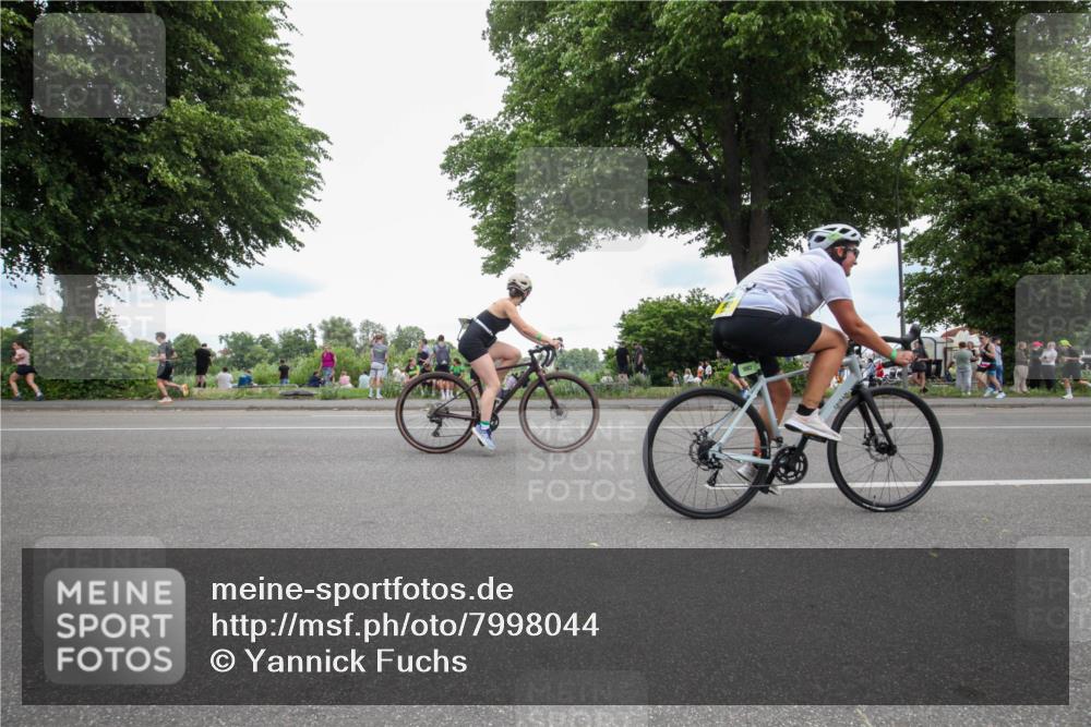 15.06.2025 - 7 Türme Triathlon Yannick Fuchs http://msf.ph/oto/7998044 15.06.2025 13:53:34 Radfahren 863, 1046, 1062, 1125 meine-sportfotos.de