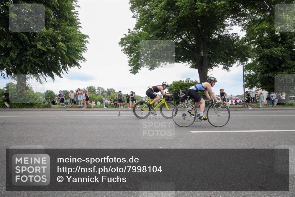 15.06.2025 - 7 Türme Triathlon Yannick Fuchs http://msf.ph/oto/7998104 15.06.2025 13:54:11 Radfahren 829, 1015, 1173, 1192 meine-sportfotos.de