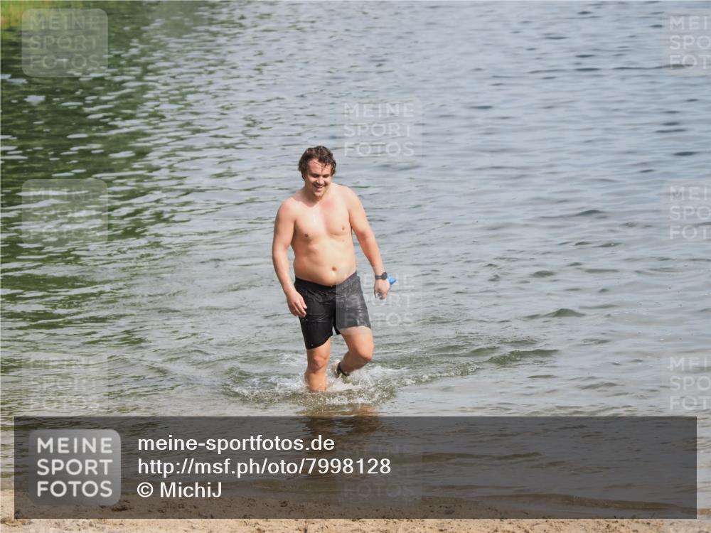 21.06.2025 - 27. Vierlanden-Triathlon MichiJ http://msf.ph/oto/7998128 15.06.2026 10:00:05 Schwimmen  meine-sportfotos.de