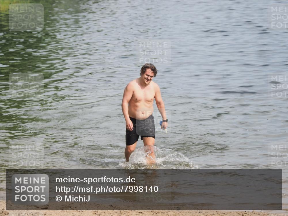 21.06.2025 - 27. Vierlanden-Triathlon MichiJ http://msf.ph/oto/7998140 15.06.2026 10:00:05 Schwimmen  meine-sportfotos.de