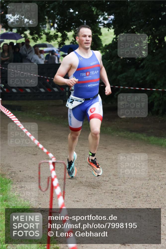 21.06.2025 - 27. Vierlanden-Triathlon Lena Gebhardt http://msf.ph/oto/7998195 15.06.2025 13:56:31 Laufen 2025 meine-sportfotos.de