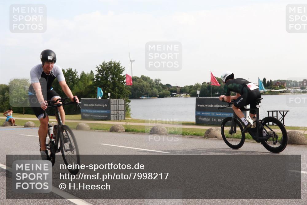 15.06.2025 - 27. Vierlanden-Triathlon H.Heesch http://msf.ph/oto/7998217 15.06.2025 09:46:51 Radfahren 36, 149, 222 meine-sportfotos.de