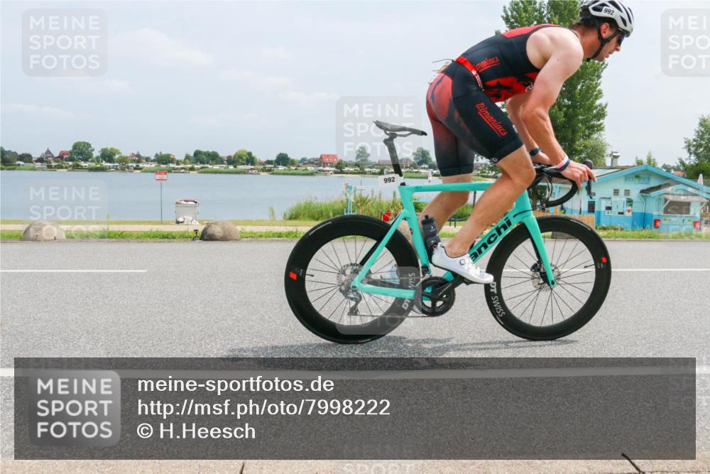 21.06.2025 - 27. Vierlanden-Triathlon H.Heesch http://msf.ph/oto/7998222 15.06.2025 12:29:45 Radfahren 937, 951, 989, 990, 991, 992, 993 meine-sportfotos.de