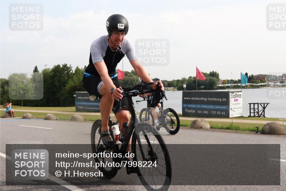 15.06.2025 - 27. Vierlanden-Triathlon H.Heesch http://msf.ph/oto/7998224 15.06.2025 09:46:51 Radfahren 36, 149, 222 meine-sportfotos.de