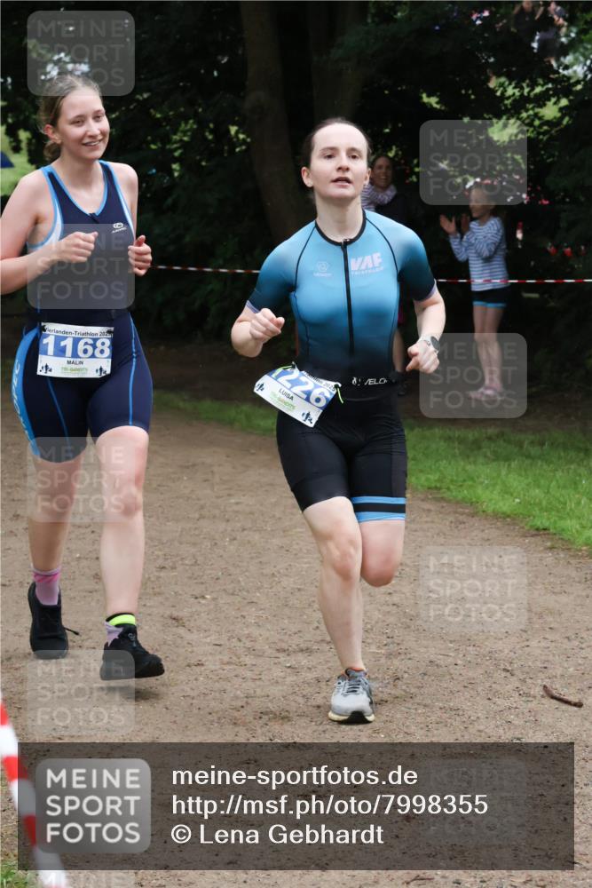 21.06.2025 - 27. Vierlanden-Triathlon Lena Gebhardt http://msf.ph/oto/7998355 15.06.2025 13:56:36 Laufen 202, 1168, 202, 226 meine-sportfotos.de