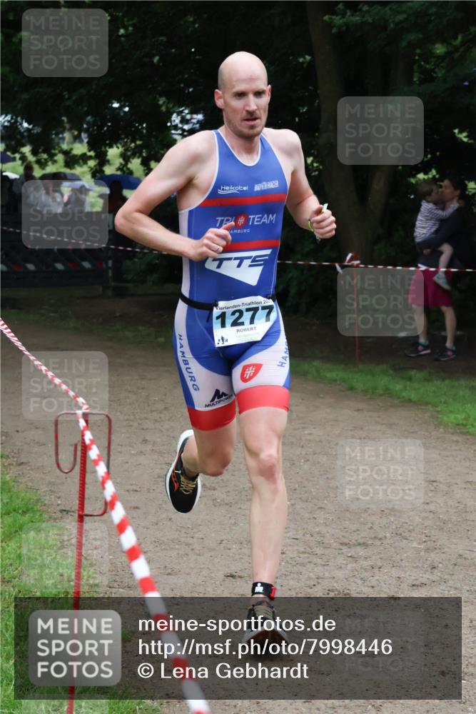 21.06.2025 - 27. Vierlanden-Triathlon Lena Gebhardt http://msf.ph/oto/7998446 15.06.2025 13:56:38 Laufen 20, 1277 meine-sportfotos.de